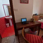 Bed and Breakfast 2 Passi Da Ρώμη