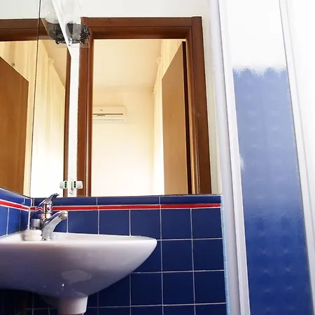 Bed & Breakfast 2 Passi Da Rome